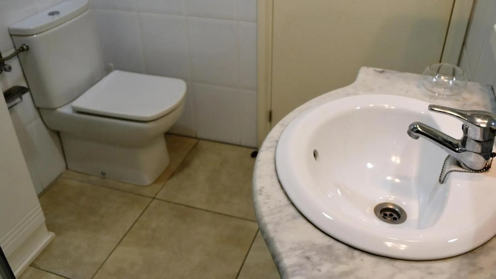 Apartamento Con Terraza Amueblada Y Parking A 10 Min Del Centro De Llanca, Mascotas Permitidas - Es-170-9 0*, يانكا إسبانيا