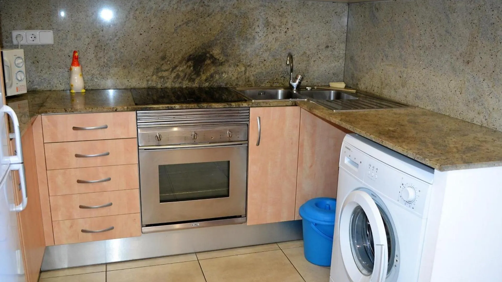 Apartamento Con Terraza Amueblada Y Parking A 10 Min Del Centro De Llanca, Mascotas Permitidas - Es-170-9 إسبانيا